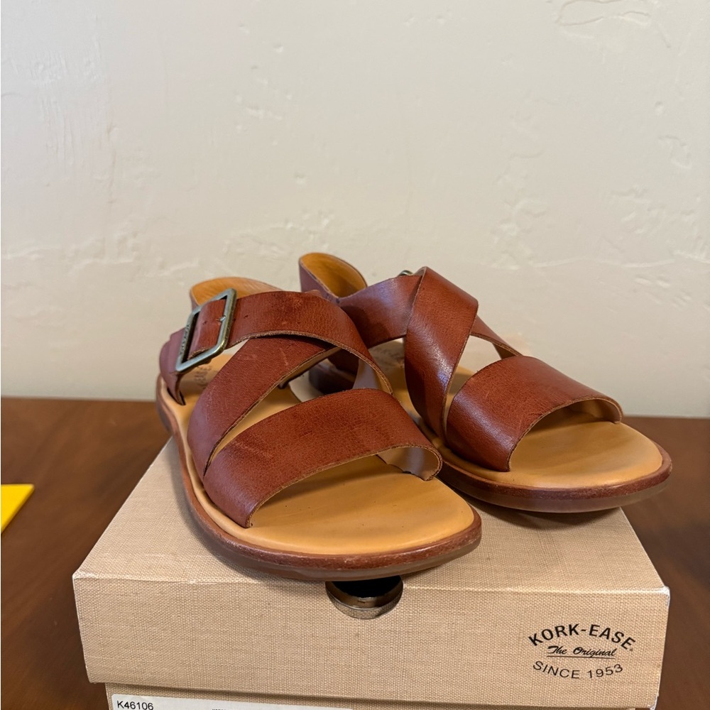 Kork Ease sandals brown leather size 8